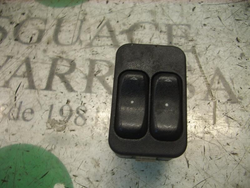 Recambio de mando elevalunas delantero izquierdo para opel zafira a comfort referencia OEM IAM   