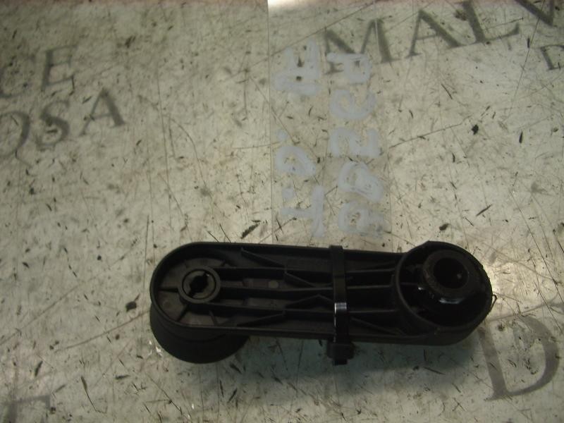 Recambio de maneta elevalunas trasera derecha para opel zafira a comfort referencia OEM IAM   