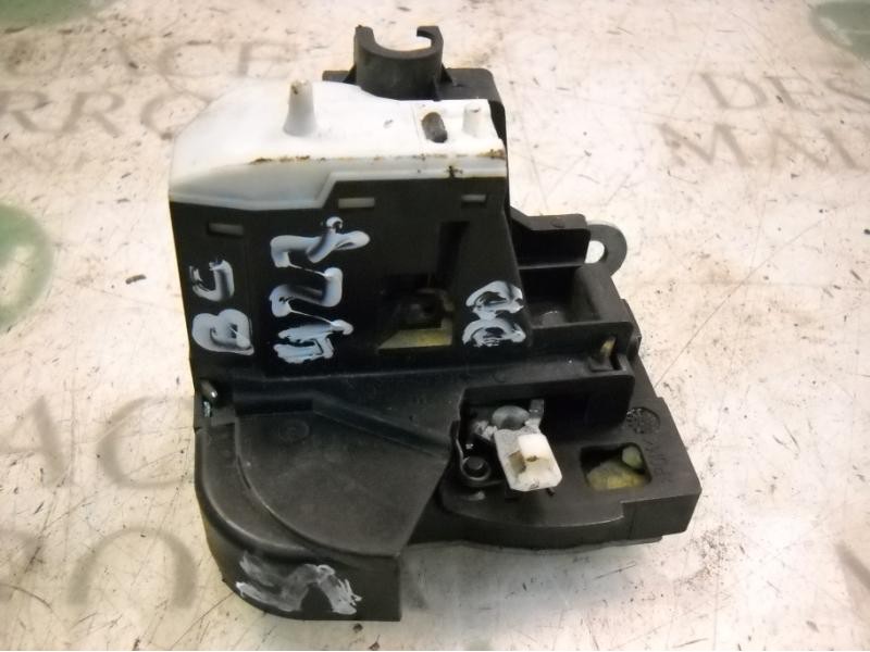 Recambio de cerradura puerta delantera derecha para renault clio ii fase ii (b/cb0) campus referencia OEM IAM   