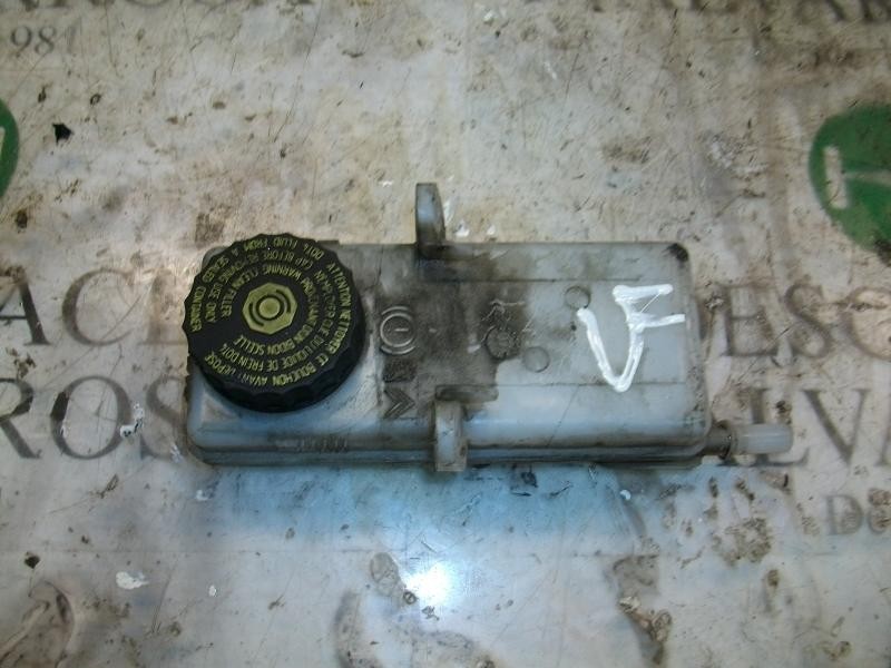Recambio de deposito servo para citroën c4 berlina collection referencia OEM IAM   