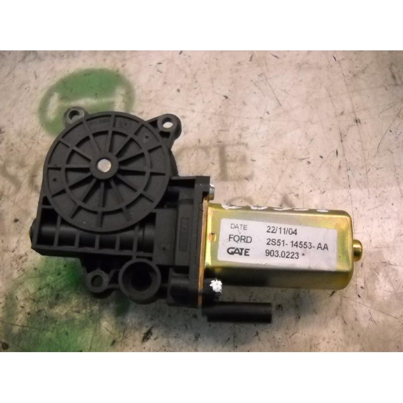 Recambio de motor elevalunas delantero derecho para ford fiesta (cbk) futura referencia OEM IAM   