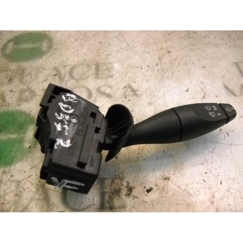 Recambio de mando limpia para ford fiesta (cbk) futura referencia OEM IAM   