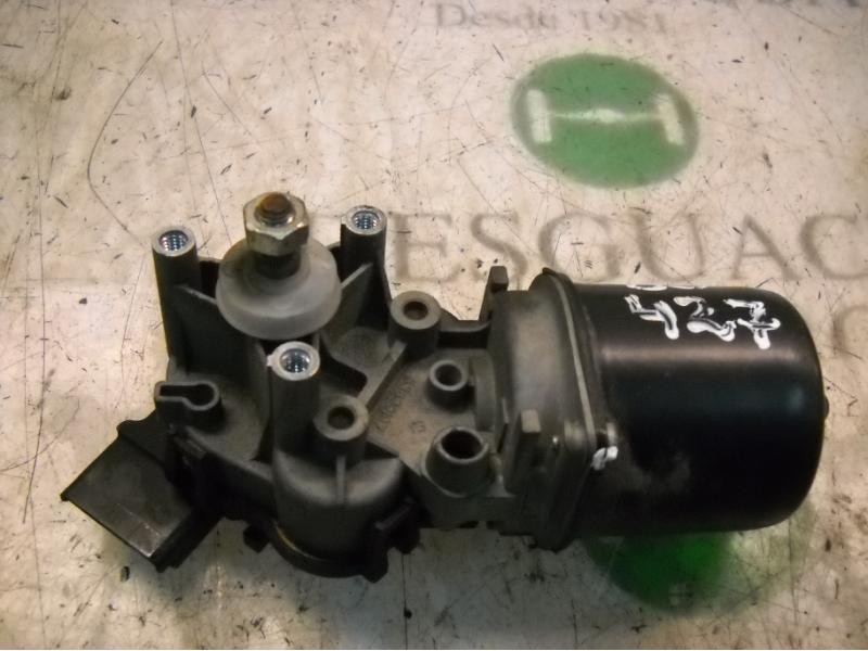 Recambio de motor limpia delantero para renault clio ii fase ii (b/cb0) campus referencia OEM IAM   