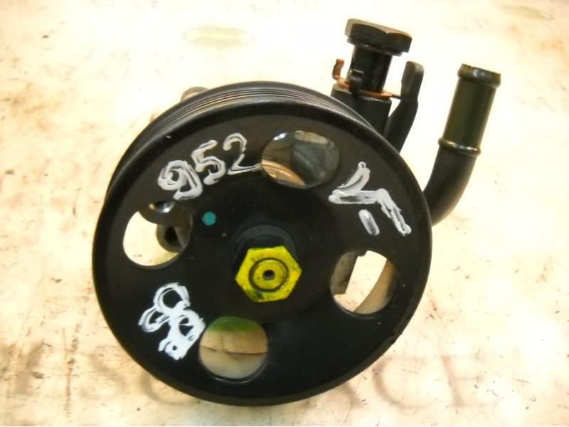 Recambio de bomba direccion para hyundai accent (lc) crdi gl referencia OEM IAM 5711025300 5710025300 