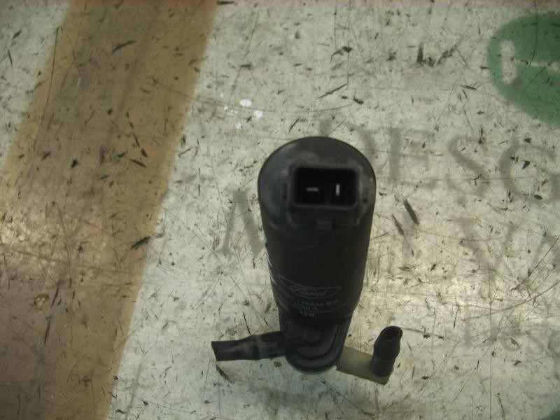 Recambio de bomba limpia para ford fusion (cbk) ambiente referencia OEM IAM   