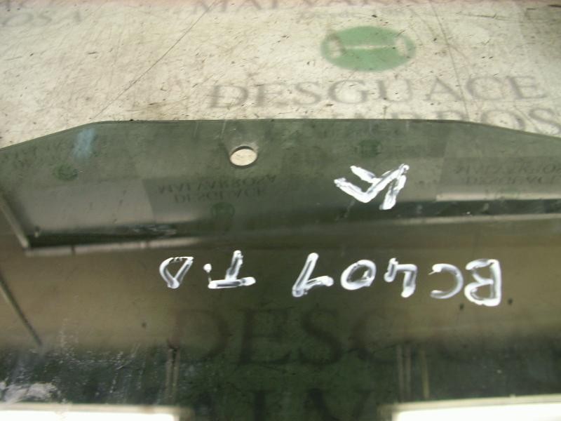 Recambio de cristal puerta trasero derecho para ford fusion (cbk) ambiente referencia OEM IAM   