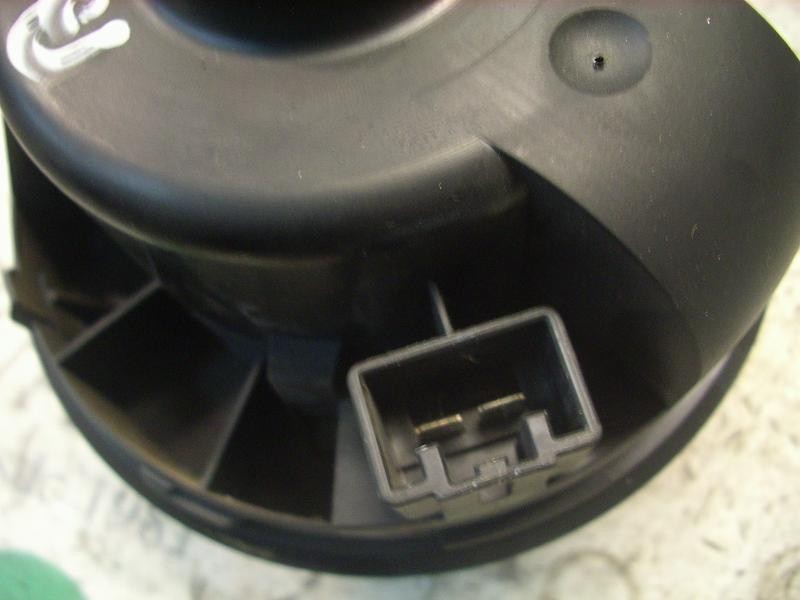 Recambio de motor calefaccion para ford focus sportbreak (cap) ghia referencia OEM IAM   