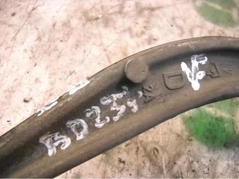 Recambio de brazo suspension inferior trasero derecho para peugeot 407 sw premium referencia OEM IAM   