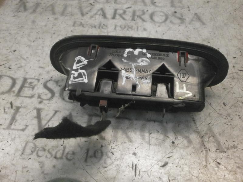 Recambio de piloto trasero central para renault clio i fase i+ii (b/c57) 1.2 referencia OEM IAM   