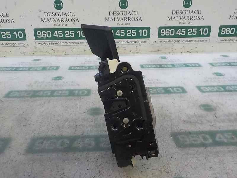 Recambio de cerradura puerta trasera derecha para skoda yeti 1.2 tsi referencia OEM IAM 5K4839016F 5K4839016F 