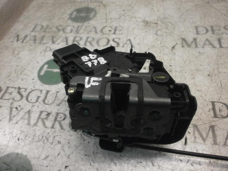 Recambio de cerradura puerta delantera derecha para ford focus berlina (cap) sport referencia OEM IAM   