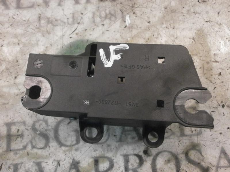 Recambio de maneta interior delantera derecha para ford focus berlina (cap) sport referencia OEM IAM   