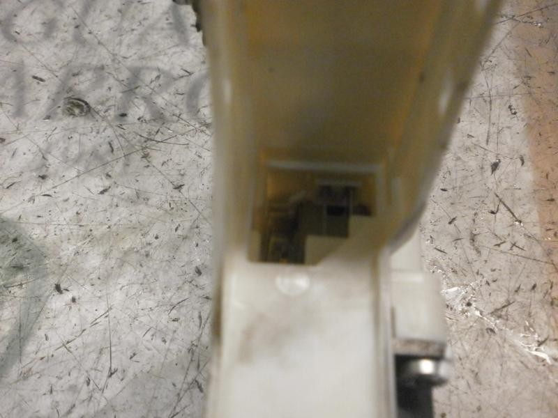 Recambio de motor elevalunas delantero derecho para ford focus berlina (cap) sport referencia OEM IAM   