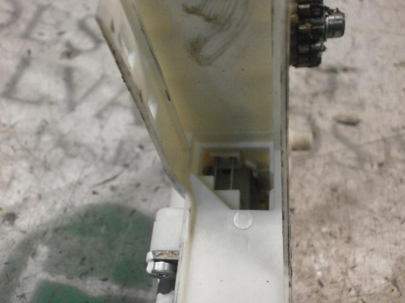 Recambio de motor elevalunas delantero izquierdo para ford focus berlina (cap) sport referencia OEM IAM   