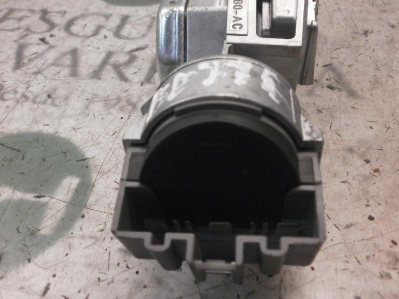 Recambio de antirrobo para ford focus berlina (cap) sport referencia OEM IAM   