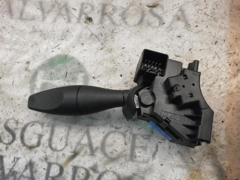 Recambio de mando intermitentes para ford fiesta (cbk) ghia referencia OEM IAM   