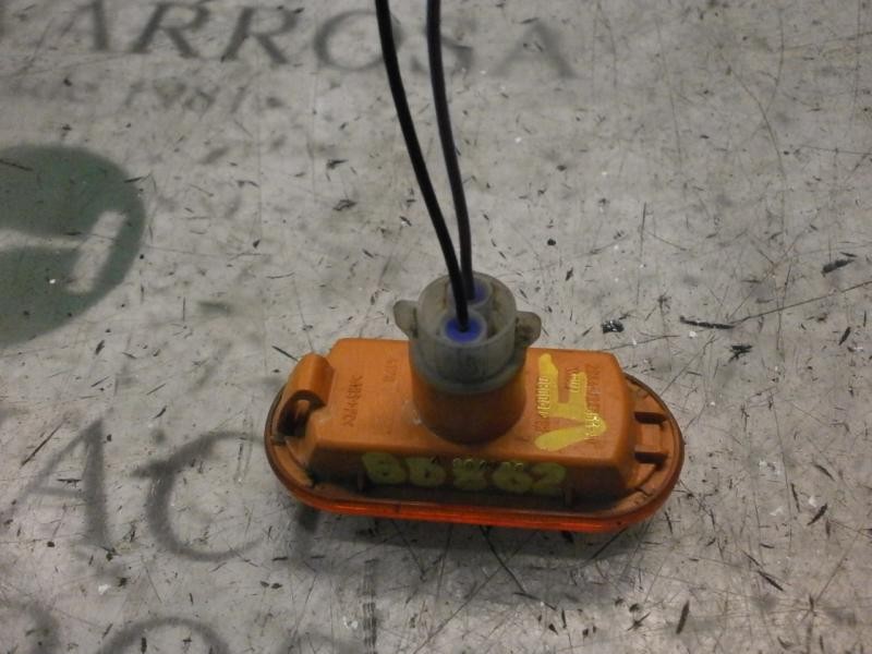 Recambio de piloto lateral izquierdo para ford fiesta (cbk) ghia referencia OEM IAM   