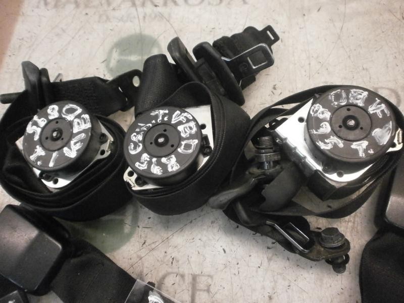 Recambio de cinturon seguridad trasero para opel agila enjoy referencia OEM IAM   