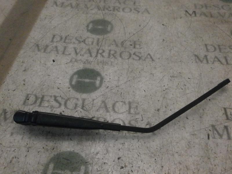 Recambio de brazo limpia trasero para opel agila enjoy referencia OEM IAM   