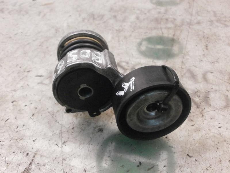 Recambio de tensor correa auxiliar para seat ibiza (6l1) cool referencia OEM IAM 03E903133A  