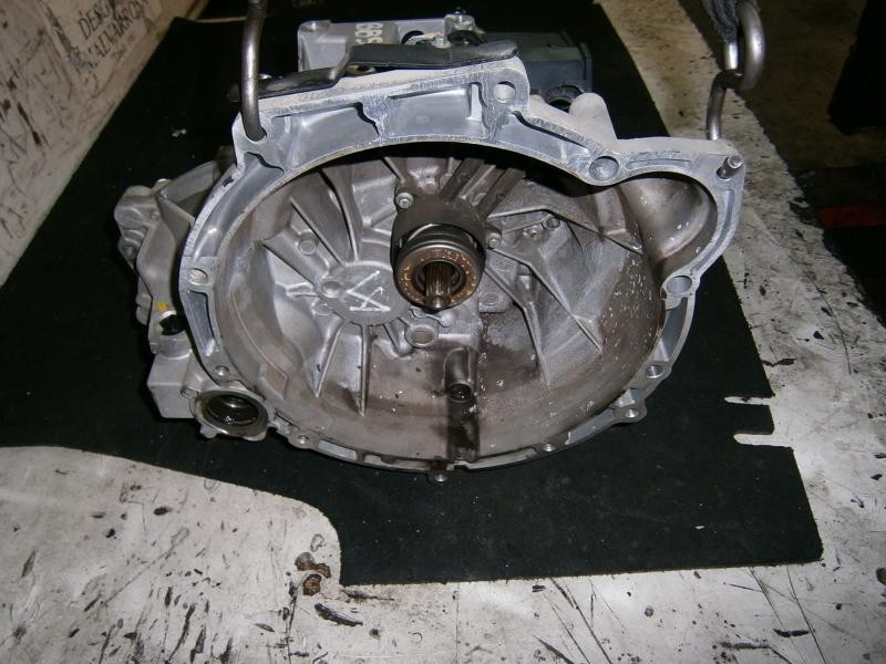 Recambio de caja cambios para ford fiesta (cb1) ghia referencia OEM IAM  8AGR7002AJ 