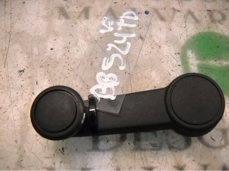 Recambio de maneta elevalunas trasera derecha para ford fiesta (cb1) ghia referencia OEM IAM   