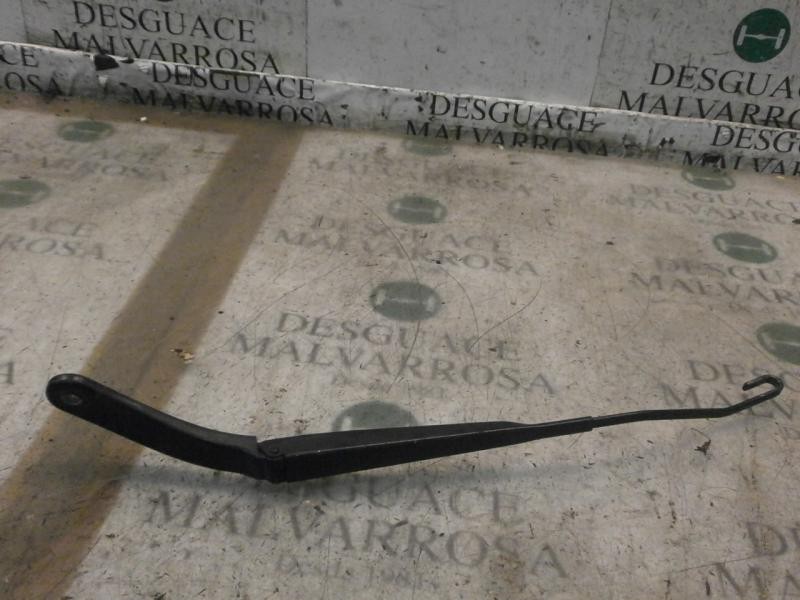 Recambio de brazo limpia delantero izquierdo para renault megane ii berlina 5p confort dynamique referencia OEM IAM   