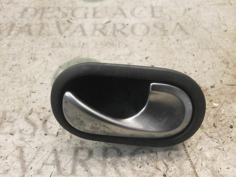 Recambio de maneta interior delantera derecha para renault megane ii berlina 5p confort dynamique referencia OEM IAM   