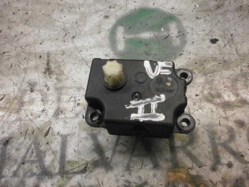 Recambio de motor electrico para renault megane ii berlina 5p confort dynamique referencia OEM IAM   