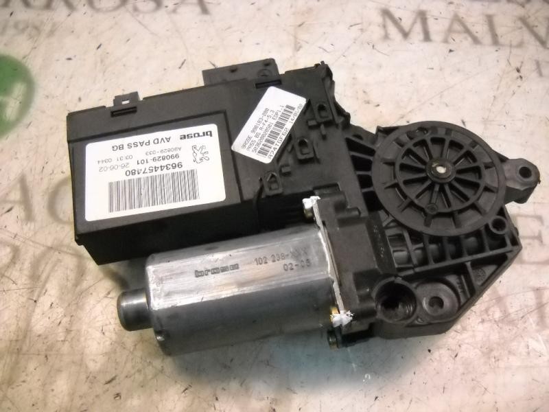 Recambio de motor elevalunas delantero derecho para peugeot 307 (s1) xr referencia OEM IAM   