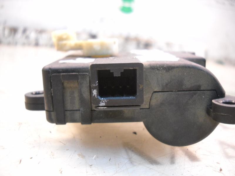 Recambio de motor apertura trampillas climatizador para peugeot 307 (s1) xr referencia OEM IAM   