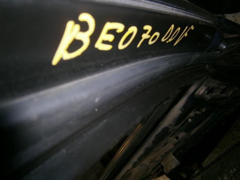 Recambio de puerta delantera derecha para kia carnival td ls referencia OEM IAM 0K55W58020B  