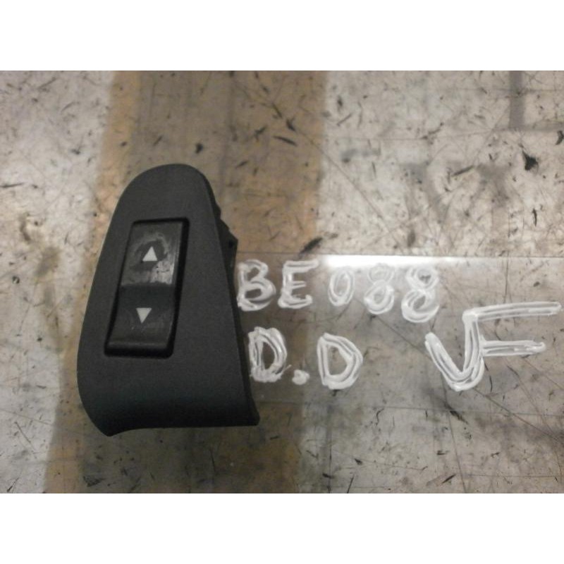 Recambio de mando elevalunas delantero derecho para fiat stilo (192) 1.8 16v dynamic referencia OEM IAM   