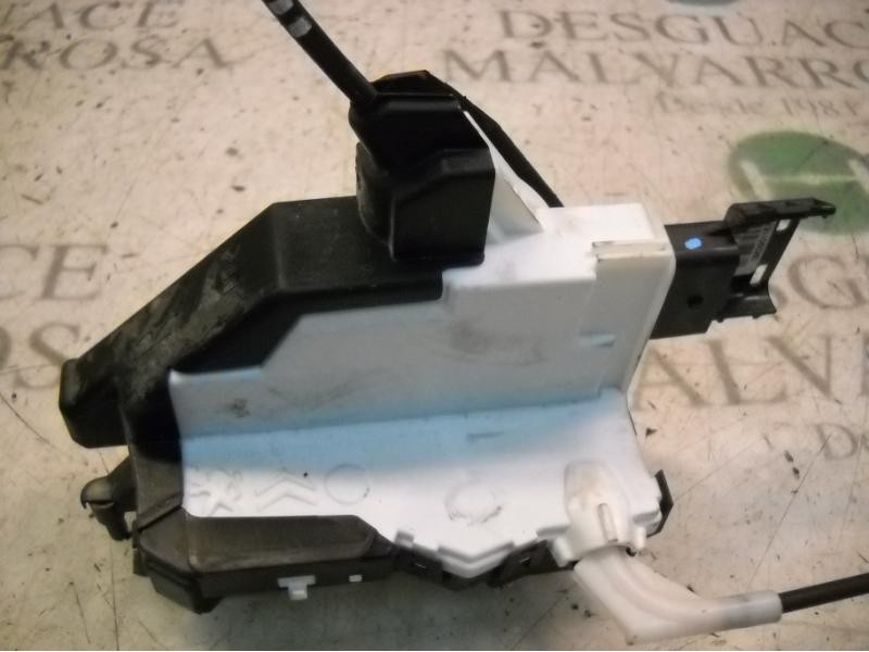 Recambio de cerradura puerta trasera derecha para citroën c3 exclusive referencia OEM IAM 9138AE  