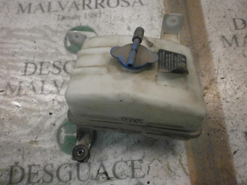 Recambio de deposito expansion para kia carens 2.0 crdi ex monovolumen referencia OEM IAM   