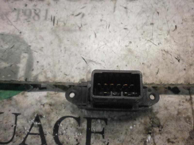 Recambio de warning para kia carens 2.0 crdi ex monovolumen referencia OEM IAM   