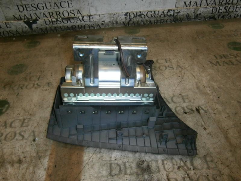 Recambio de airbag delantero derecho para nissan almera tino (v10m) 2.2 dci diesel cat referencia OEM IAM   