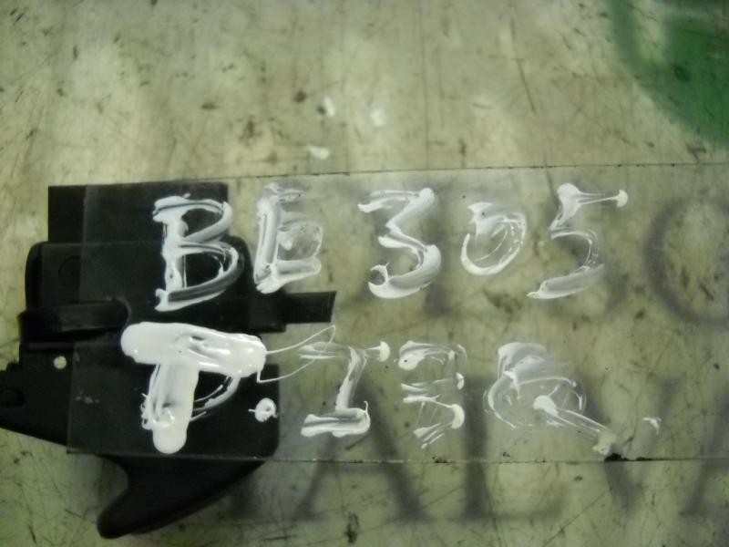 Recambio de mando elevalunas trasero izquierdo para renault clio ii fase ii (b/cb0) authentique referencia OEM IAM   