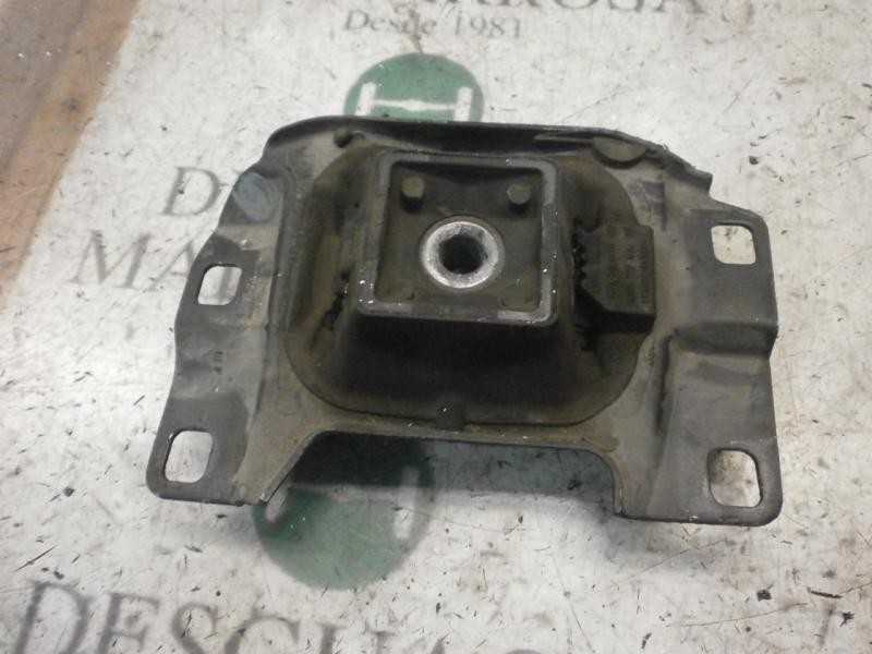 Recambio de soporte cambio para ford focus berlina (cap) sport referencia OEM IAM   