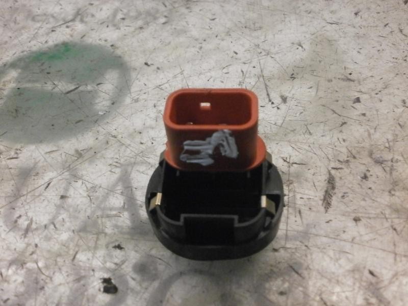 Recambio de mando elevalunas delantero derecho para ford fusion (cbk) ambiente referencia OEM IAM   