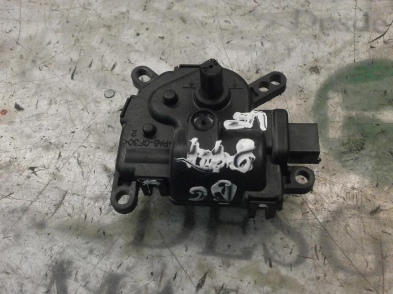 Recambio de motor apertura trampillas climatizador para ford fusion (cbk) ambiente referencia OEM IAM   