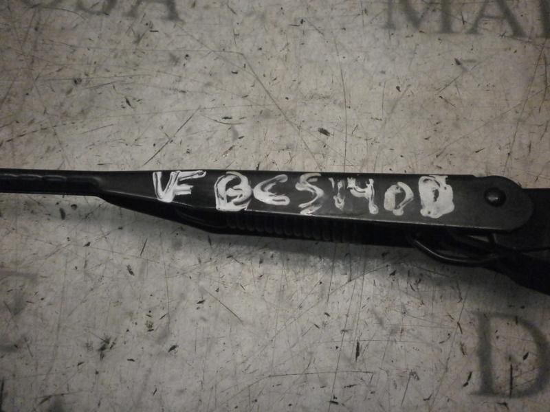 Recambio de brazo limpia delantero derecho para opel corsa c essentia referencia OEM IAM   