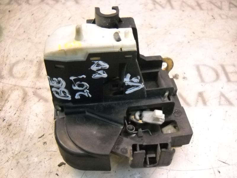 Recambio de cerradura puerta delantera derecha para renault clio ii fase ii (b/cb0) authentique referencia OEM IAM   