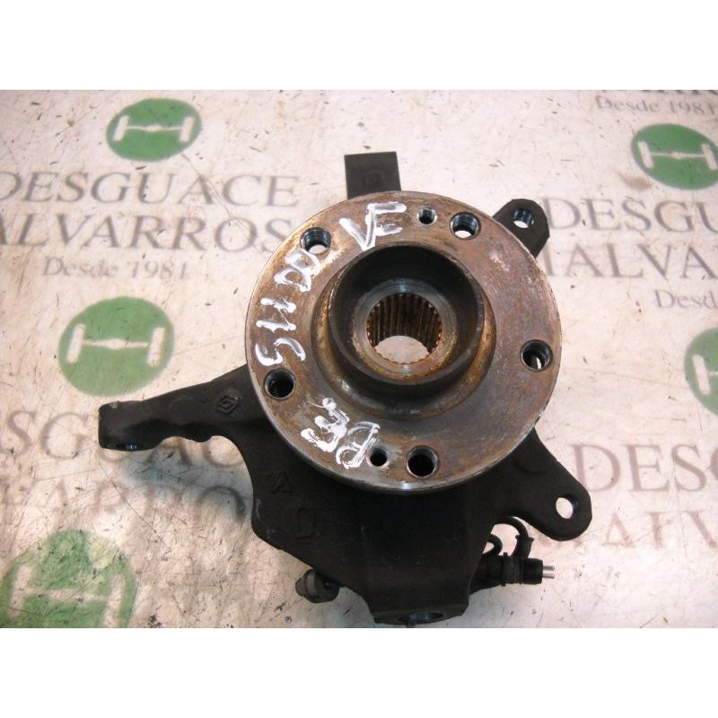 Recambio de mangueta delantera derecha para renault laguna ii (bg0) dynamique referencia OEM IAM 8200322078  