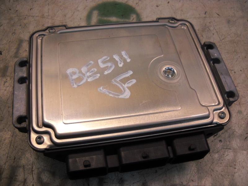 Recambio de centralita motor uce para renault laguna ii (bg0) dynamique referencia OEM IAM 8200470952 8200311539 02811011148