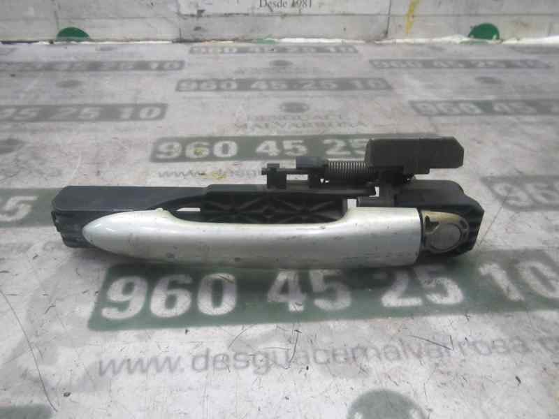 Recambio de maneta exterior delantera izquierda para renault laguna ii (bg0) dynamique referencia OEM IAM 7701472932  