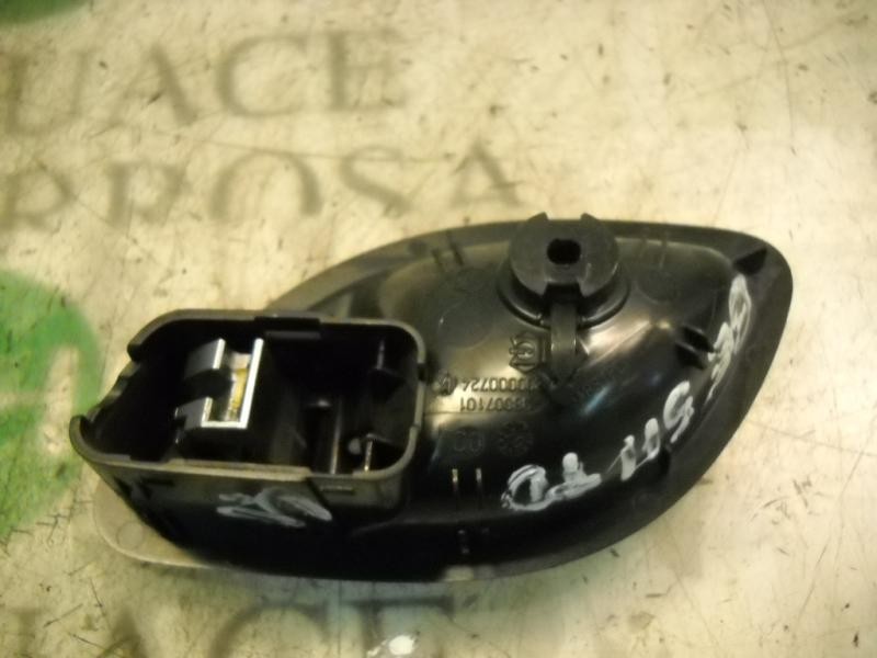 Recambio de maneta interior trasera derecha para renault laguna ii (bg0) dynamique referencia OEM IAM 8200000724  
