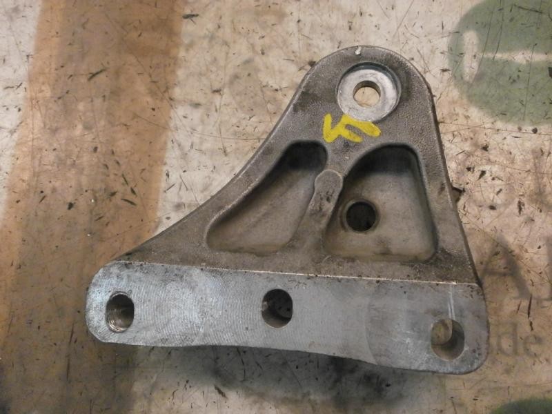 Recambio de soporte motor delantero para seat ibiza (6l1) fresh referencia OEM IAM 6Q0199167CB  