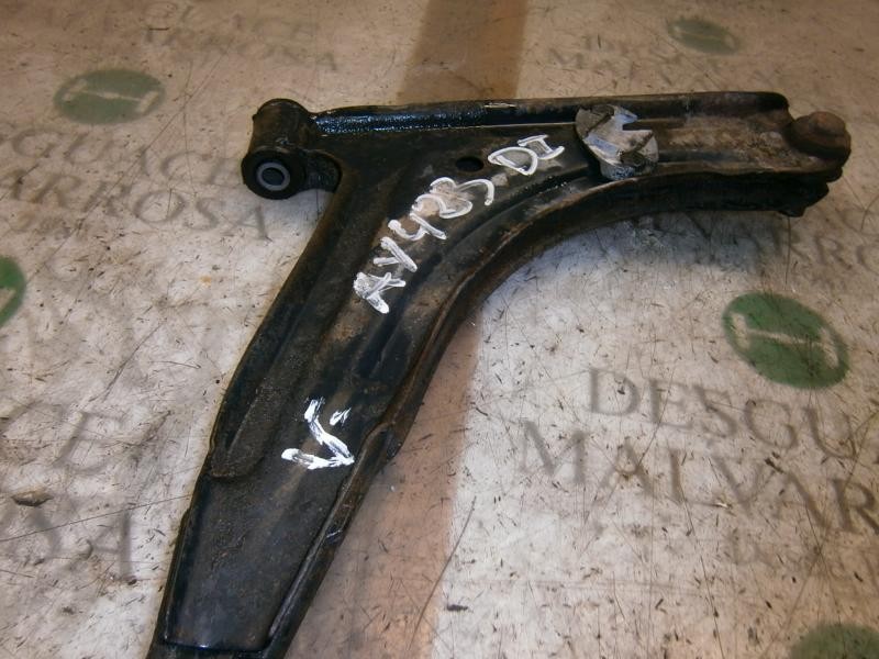 Recambio de brazo suspension inferior delantero izquierdo para porsche 924 2.0 referencia OEM IAM   
