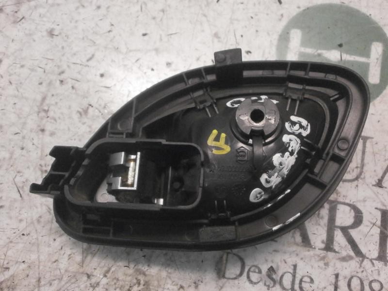 Recambio de maneta interior trasera derecha para renault laguna ii (bg0) dynamique referencia OEM IAM   